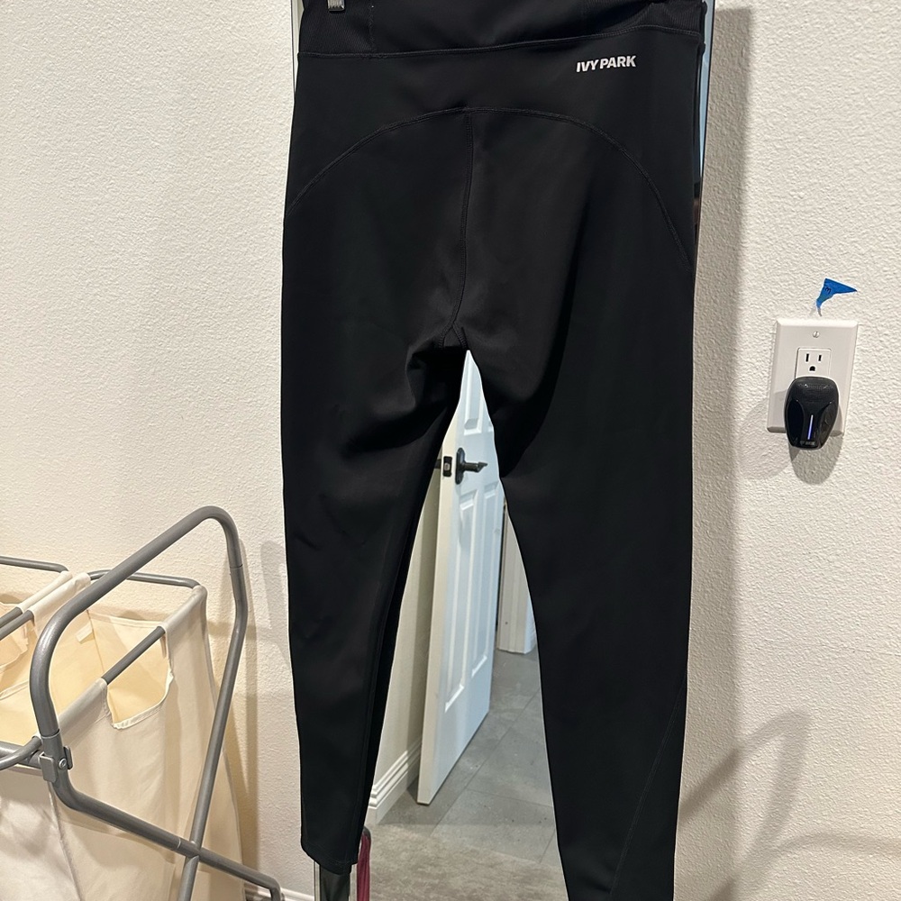 Original Ivy Park Women's Black Leggings - Size L